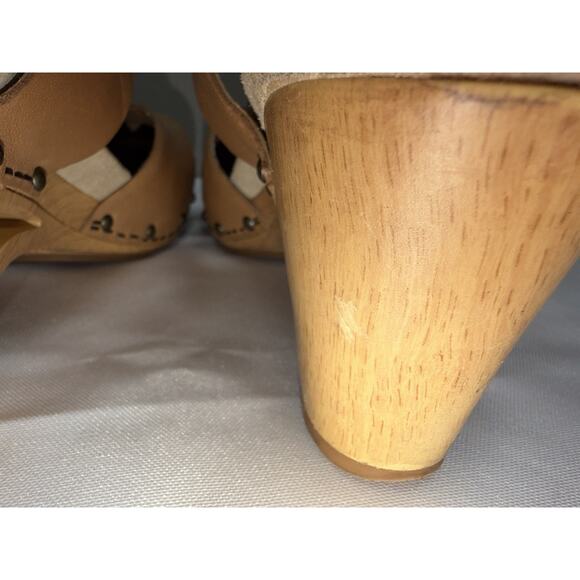 Dansko Thea Beige Leather Slingback Wooden Heels Clogs Sandals US 5.5 / EU 36 - Picture 12 of 14